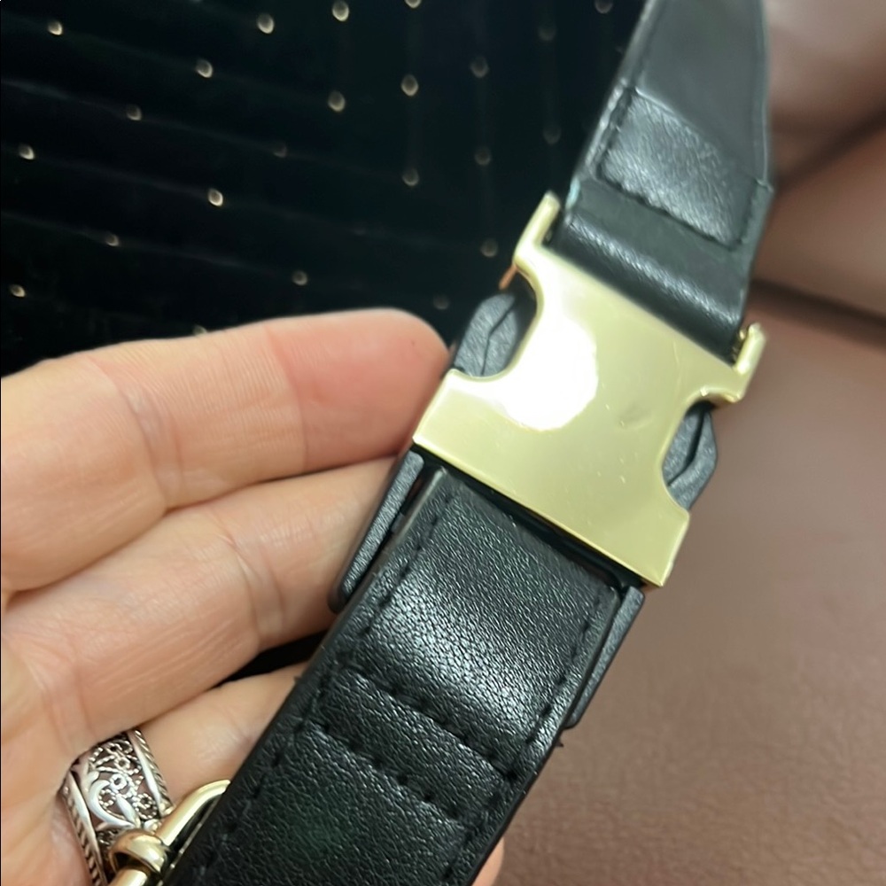Victoria's Secret Black Quilted velvet Crossbody or belt bag - Picture 5 of 10